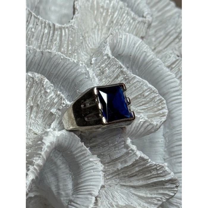 925 Sterling Silver Gainsboro Sapphire Men's Ring Size 9