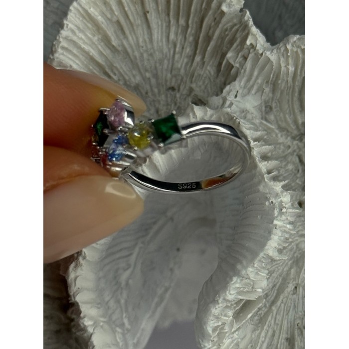 925 Sterling Silver Ring Multicolor CZ Size 7 Sizable