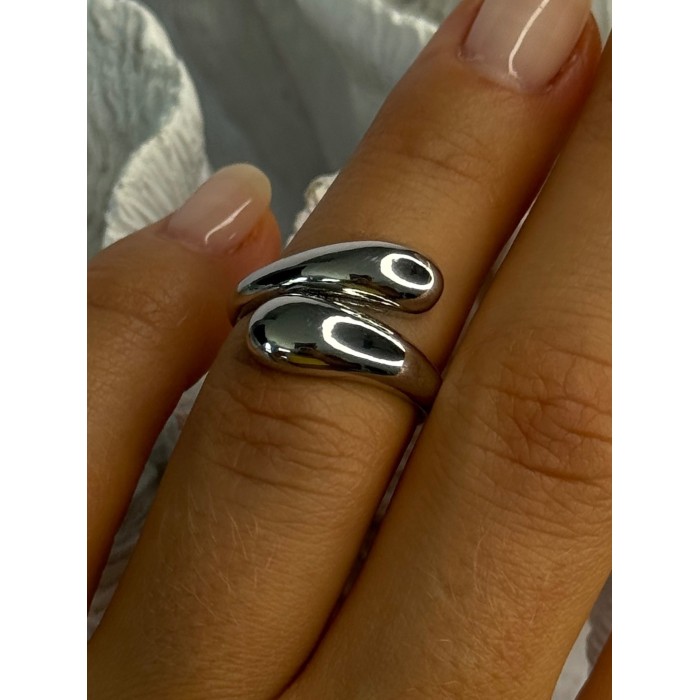 925 Sterling Silver Ring Size 7 Sizable