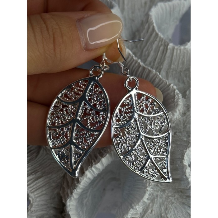 Beautiful Design Leaf 925 Sterling Silver Earrings Length 2.20 inch