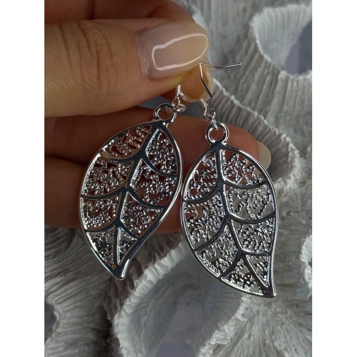 Beautiful Design Leaf 925 Sterling Silver Earrings Length 2.20 inch