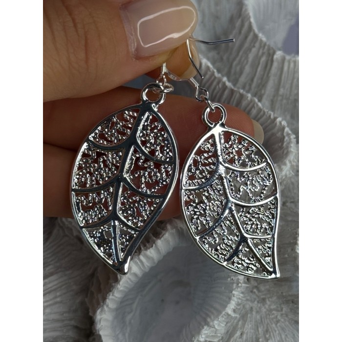 Beautiful Design Leaf 925 Sterling Silver Earrings Length 2.20 inch