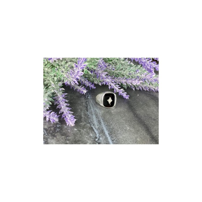 925 Sterling Silver Black Nephrite & CZ Ring Size 9