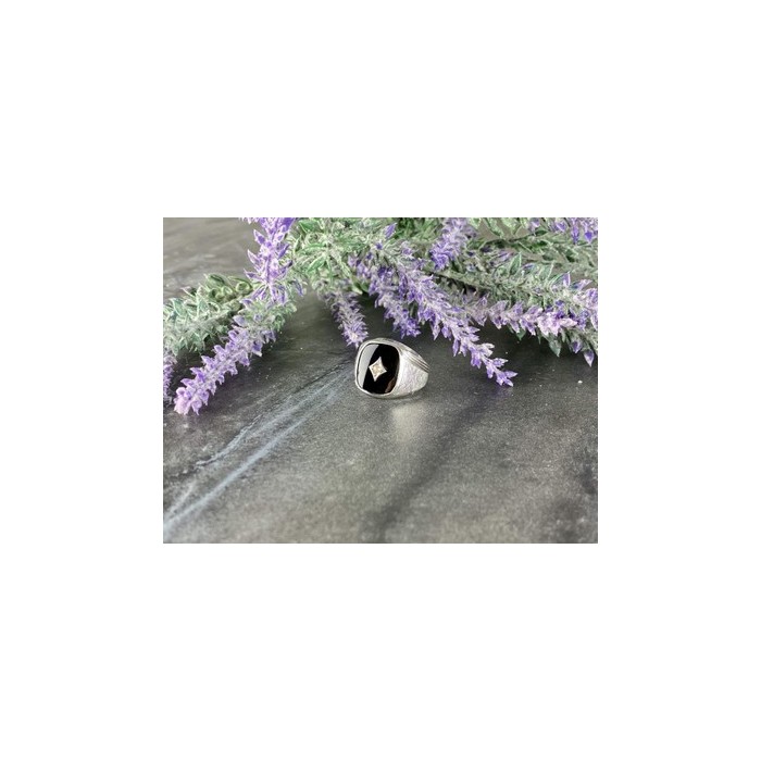 925 Sterling Silver Black Nephrite & CZ Ring Size 9