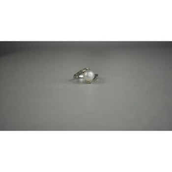 925 Sterling Silver Pearl & Colorless Spinel Ring Size 8