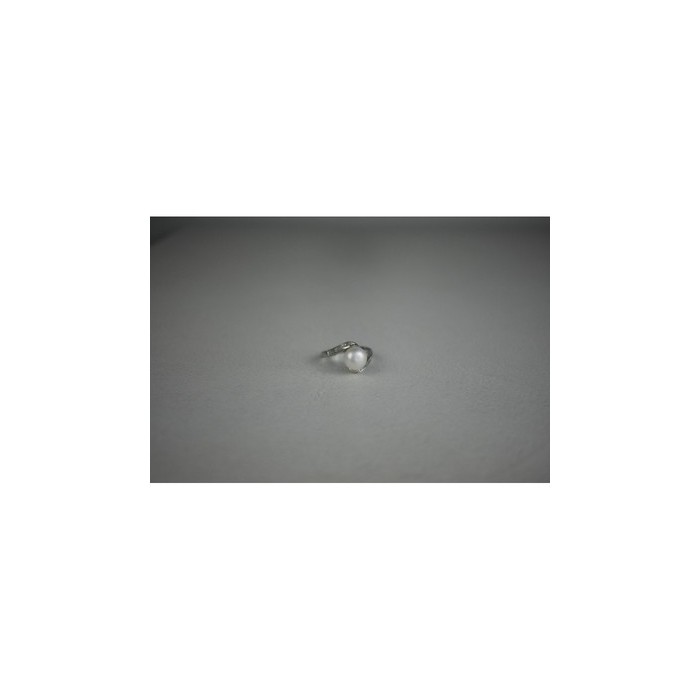 925 Sterling Silver Pearl & Colorless Spinel Ring Size 8