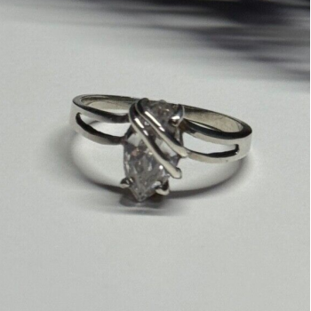 925 Sterling Silver Spinel Ring Size 8