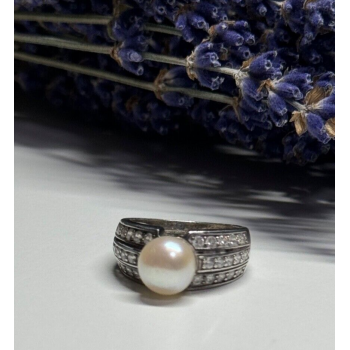 925 STERLING SILVER PEARL & CZ RING SIZE 5
