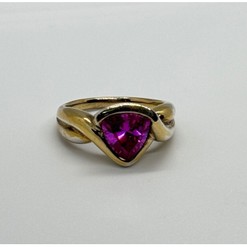 925 STERLING SILVER PINK TOPAZ RING SIZE 9