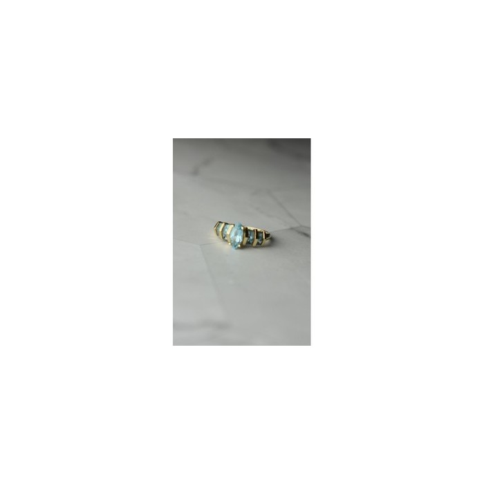 14K YELLOW GOLD TOPAZ RING SIZE 9