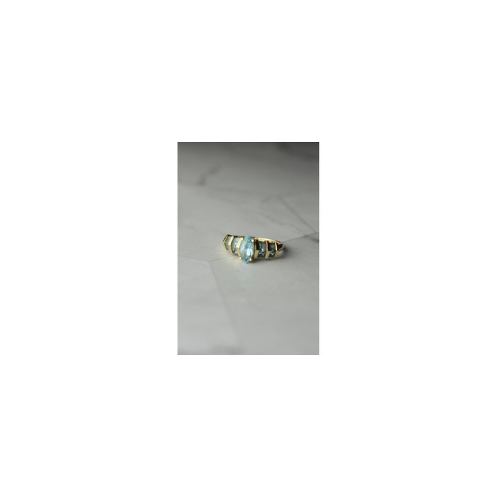 14K YELLOW GOLD TOPAZ RING SIZE 9