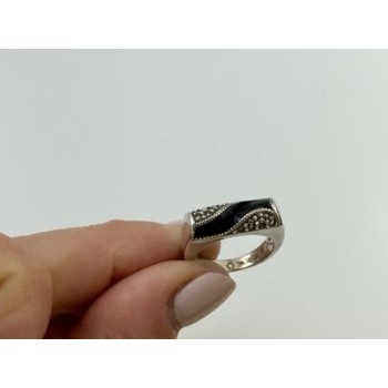 925 Sterling Silver Nephrite ( Jade ) & Black Quartz Ring Size 6.5