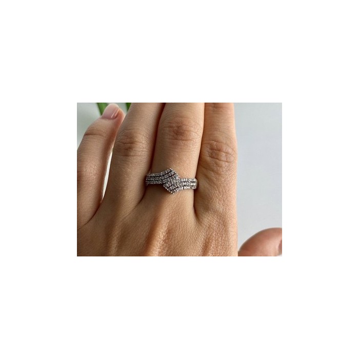 925 Sterling Silver White Topaz Ring Size 9