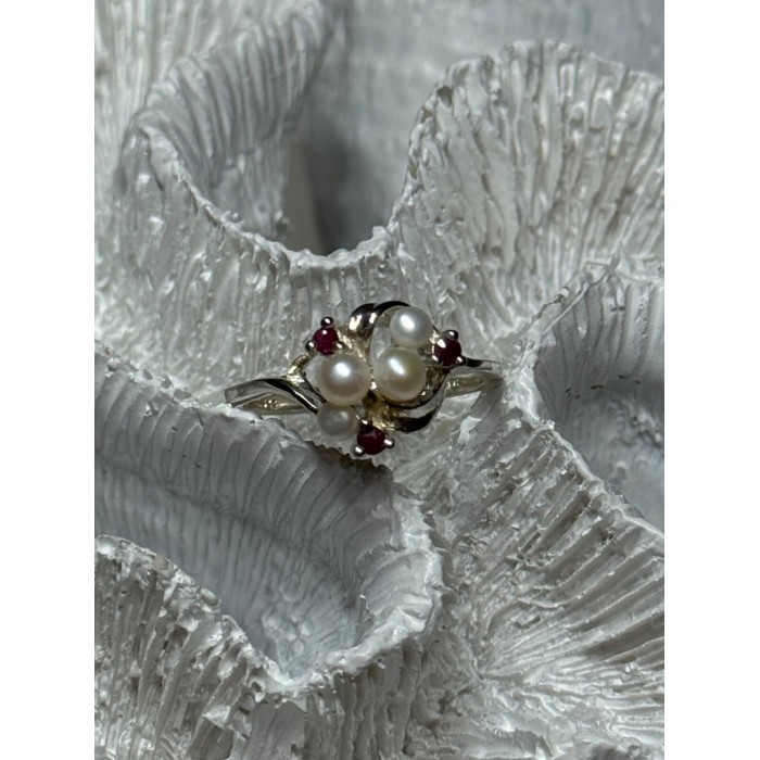 925 STERLING SILVER PEARLS & RUBY RING SIZE 8
