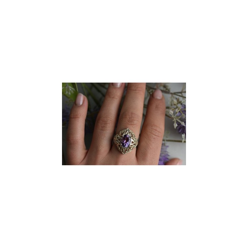 925 Sterling Silver Purple Tourmaline Ring Size 8