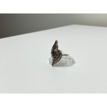Vintage 925 Sterling Silver Garnet & Marcasites Ring Size 5.5