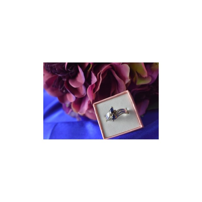 925 Sterling Silver Blue Spinel & CZ Ring Size 8