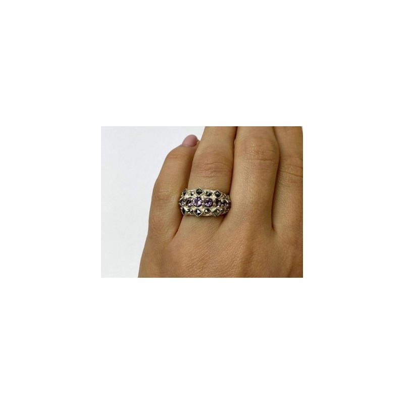 925 Sterling Silver Iolite & Marcasite Ring Size 6.5
