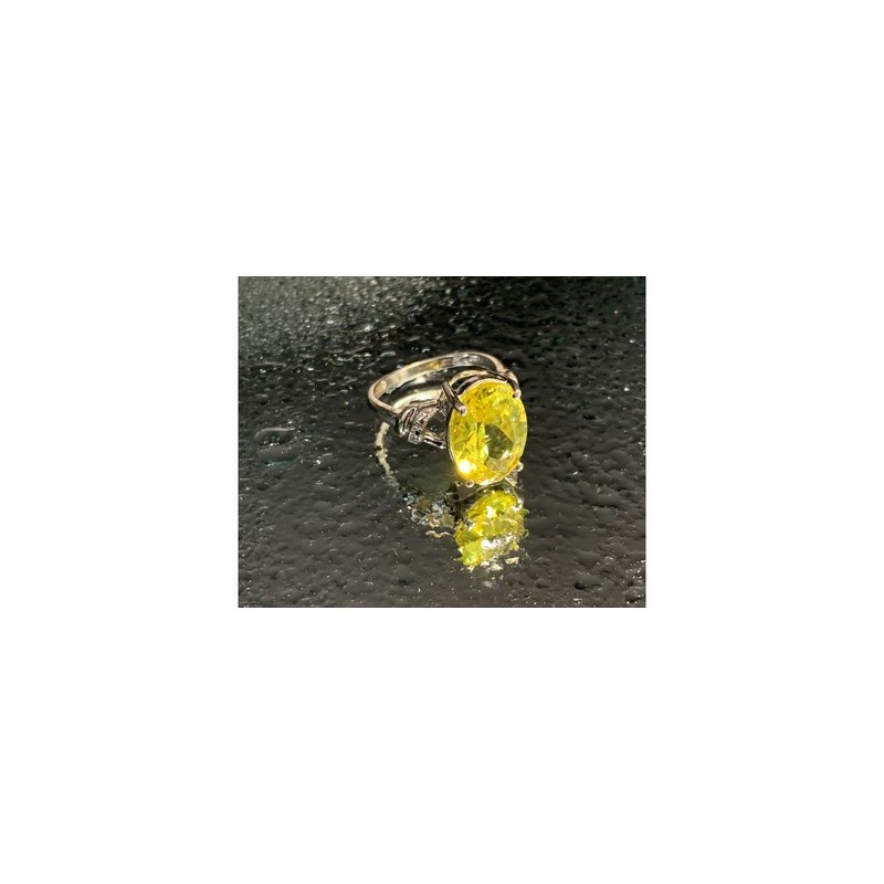 925 Sterling Silver CZ Ring Size 6.5