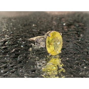 925 Sterling Silver CZ Ring Size 6.5