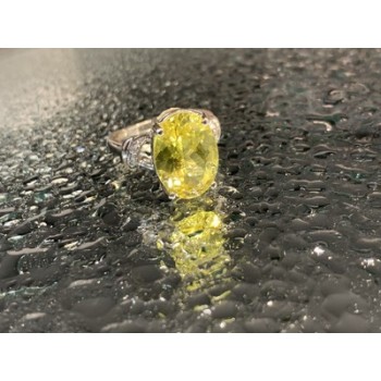 925 Sterling Silver CZ Ring Size 6.5