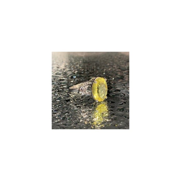 925 Sterling Silver CZ Ring Size 6.5