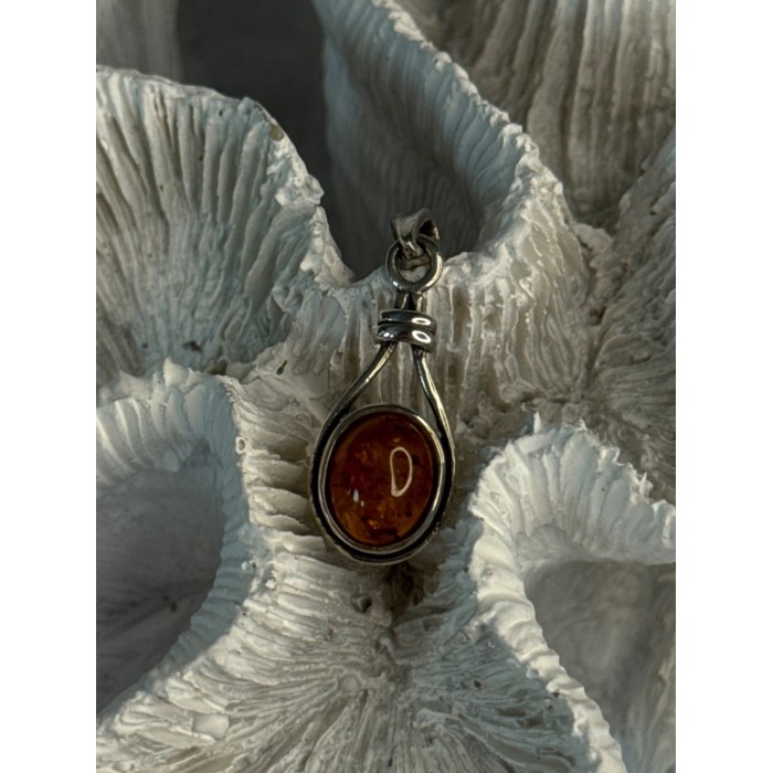 925 Sterling Silver Amber Pendant Length 1.20 Inch