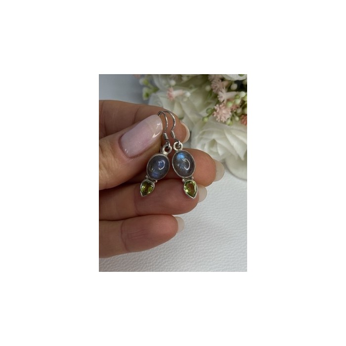 925 Sterling Silver Peridot & Moonstone Earrings Length 1.40 Inch