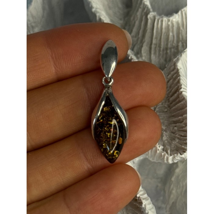 925 Sterling Silver Amber Pendant Length 1.50 Inch