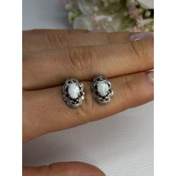 Vintage 925 Sterling Silver Opal Earrings Length 0.56 Inch