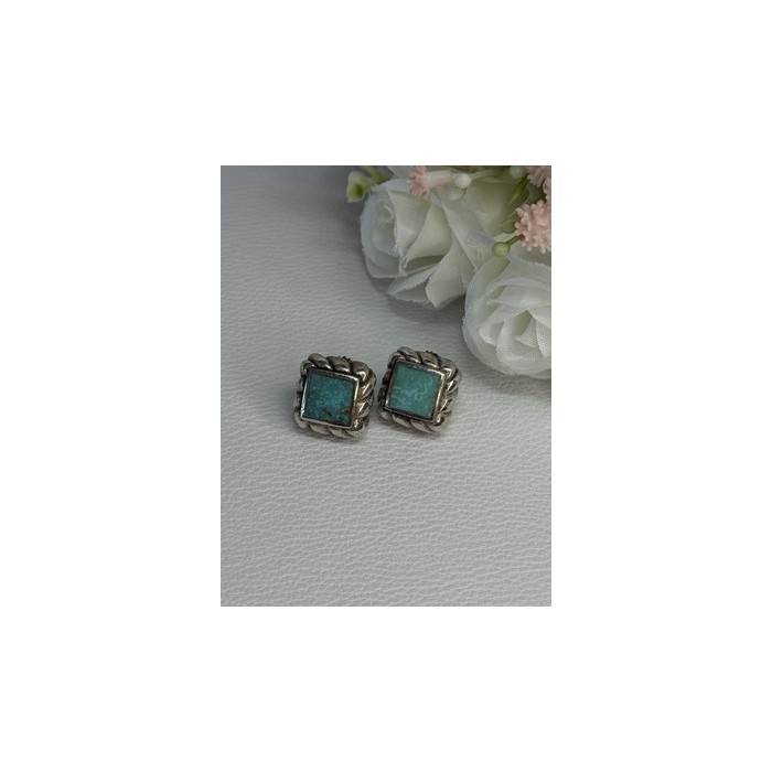 Vintage 925 Sterling Silver Turquoise Earrings Length 0.60 Inch