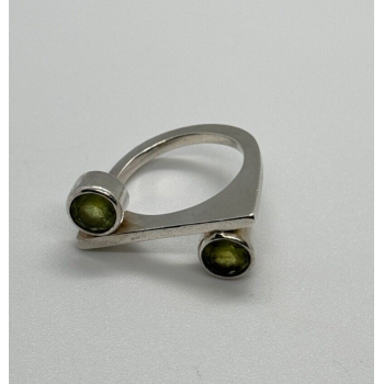925 Sterling Silver Peridot Ring Size 5.5