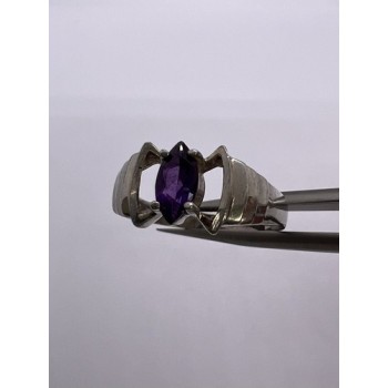 925 Sterling Silver Amethyst Ring Size 8