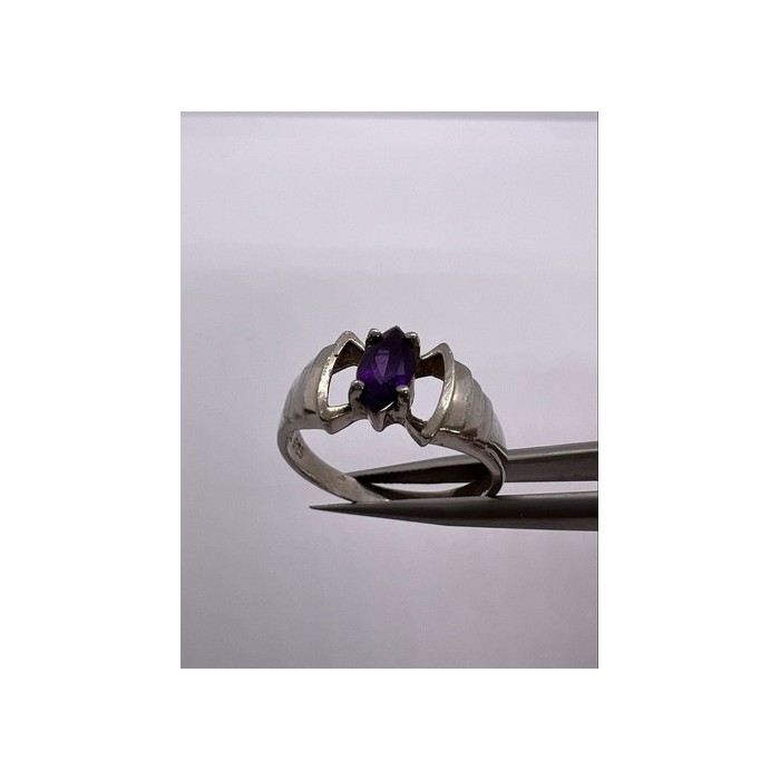 925 Sterling Silver Amethyst Ring Size 8