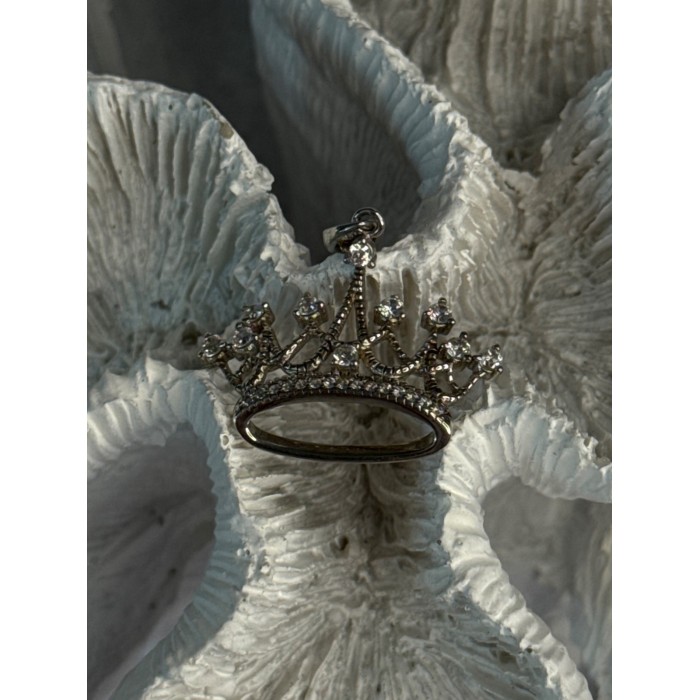 925 Sterling Silver Crown Diamonds Pendant Length 1 Inch