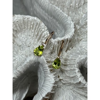 10K YELLOW GOLD PERIDOT & DIAMOND EARRINGS LENGHT 0.7 Inch