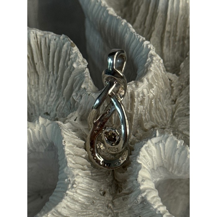 Elegant 925 Sterling Silver Diamonds Pendant Length 1.10 Inch