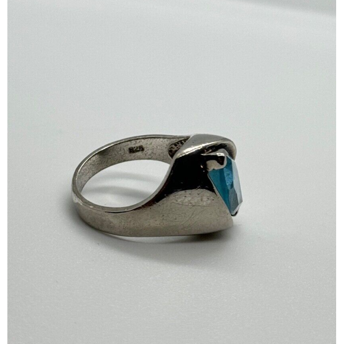 925 Sterling Silver Topaz Ring Size 5.5