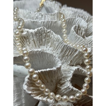 14K YELLOW GOLD CLAPS FRESH WATER PEARL NECKLACE 18 Inch