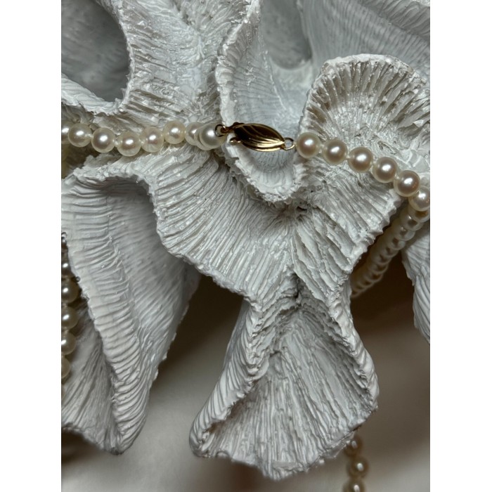 14K YELLOW GOLD CLAPS FRESH WATER PEARL NECKLACE 18 Inch