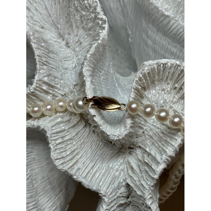 14K YELLOW GOLD CLAPS FRESH WATER PEARL NECKLACE 18 Inch