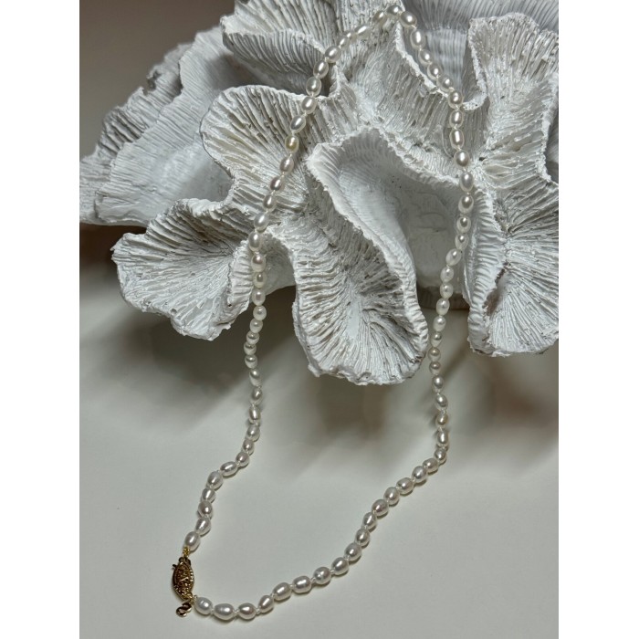 14K YELLOW GOLD CLASP FRESH WATER PEARL NECKLACE 16 Inch