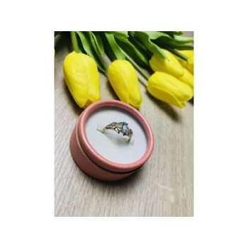 925 Sterling Silver Topaz Ring Size 8.5