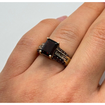 925 Sterling Silver Gold Plated Garnet & Goshenite Ring Size 6