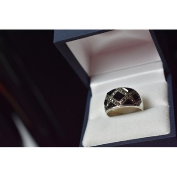 925 Sterling Silver Black Nephrite & Marcasites Ring Size 8