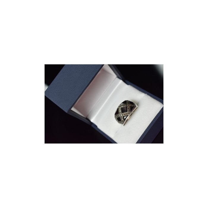 925 Sterling Silver Black Nephrite & Marcasites Ring Size 8