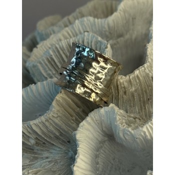 Unique Design 925 Sterling Silver Ring Size 6