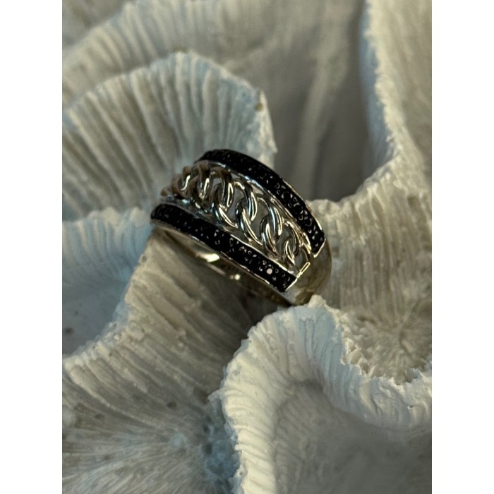 925 Sterling Silver Black Spinel Ring Size 7