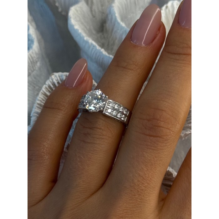 Shiny 925 Sterling Silver Cz Ring Size 5