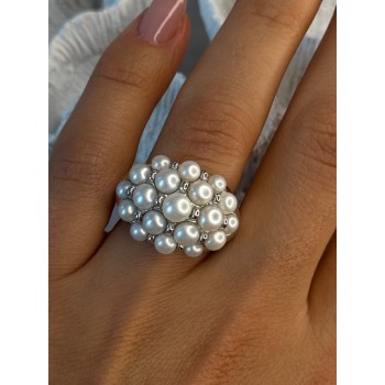 Elegant 925 Sterling Silver Pearl  Ring Size 7